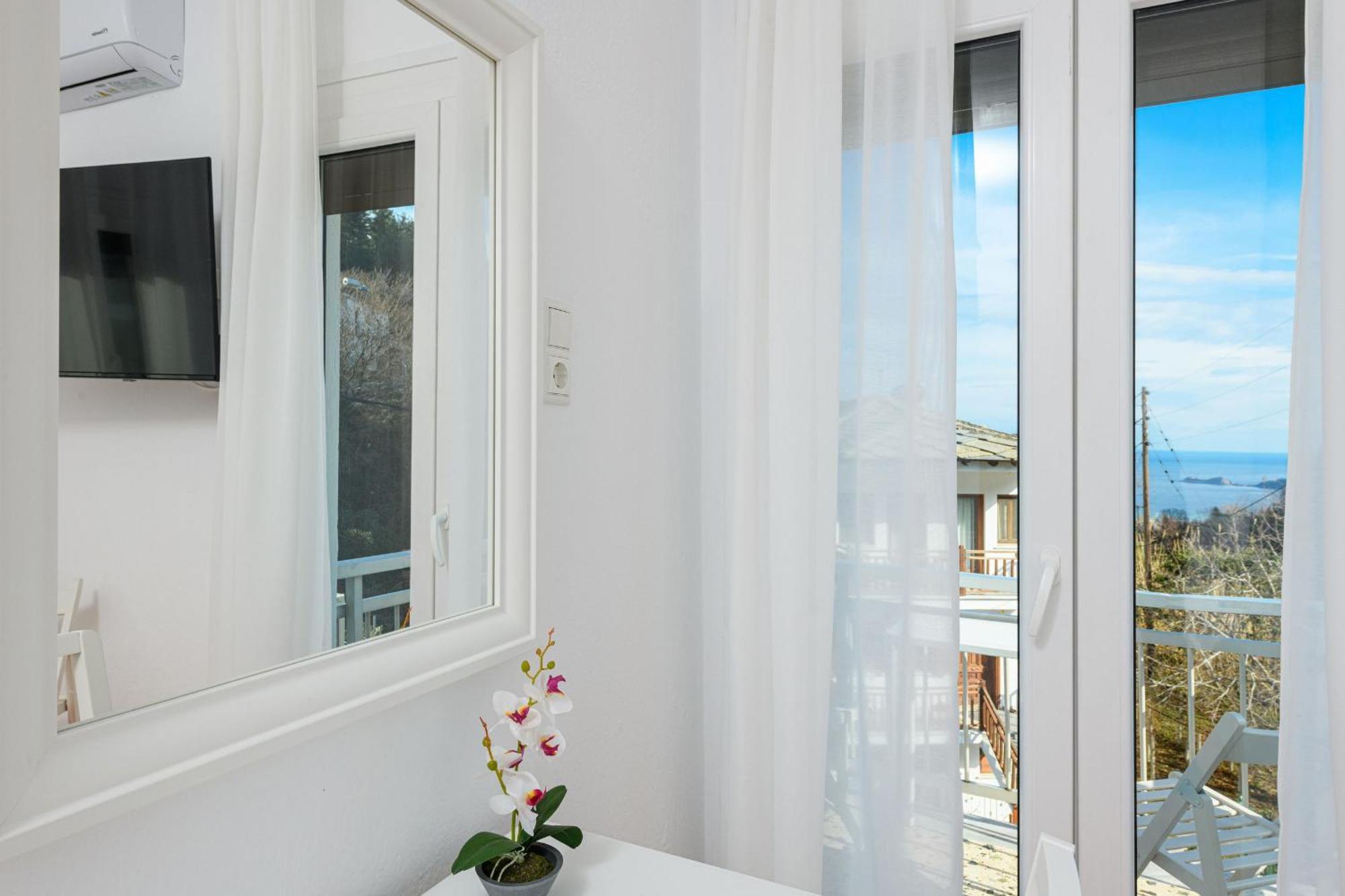 Whitegold Apartments Panagia Panagia  Exterior foto