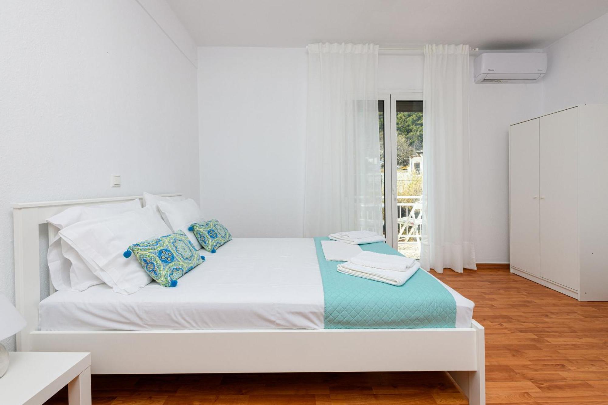 Whitegold Apartments Panagia Panagia  Exterior foto