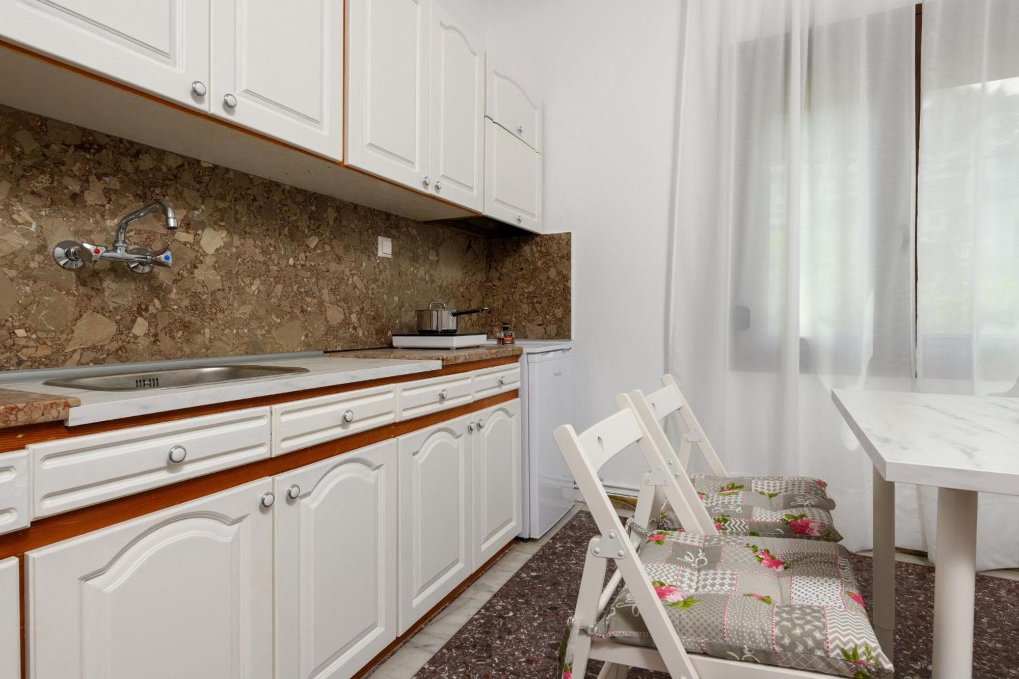 Whitegold Apartments Panagia Panagia  Zimmer foto