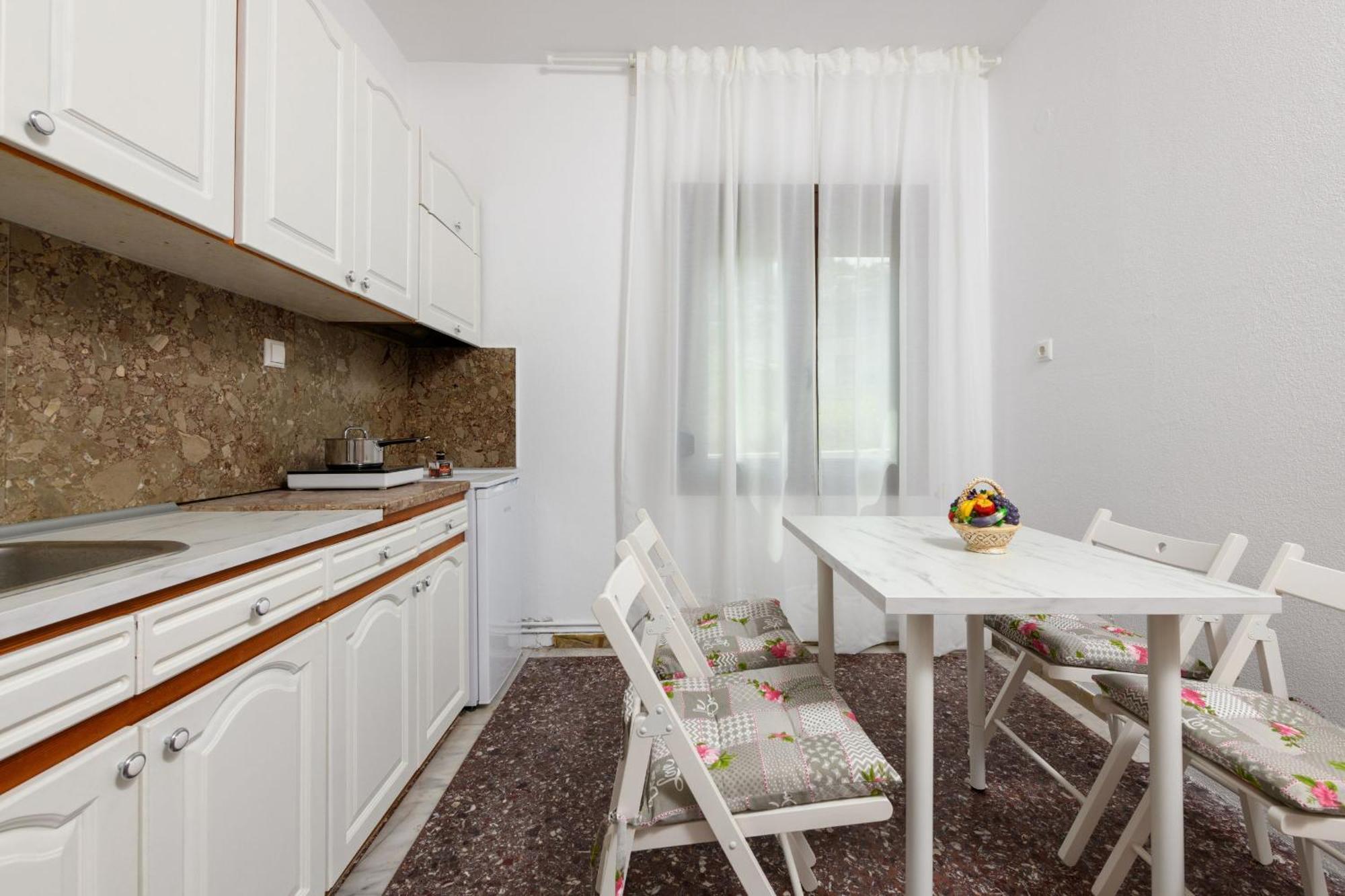 Whitegold Apartments Panagia Panagia  Zimmer foto